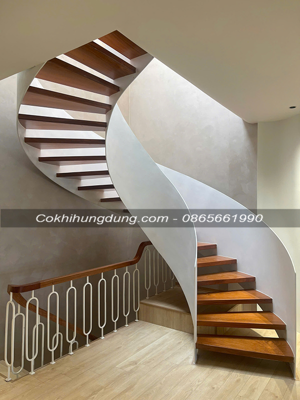 cầu thang xoắn