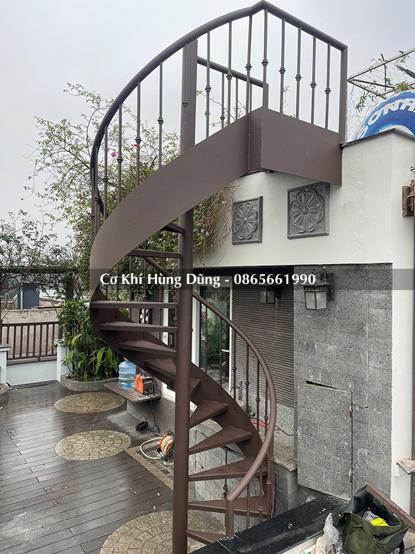 Cầu thang xoắn ốc đẹp