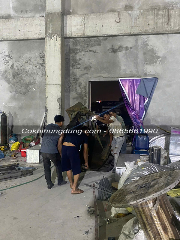 mẫu cầu thang xoắn ốc đẹp ms7