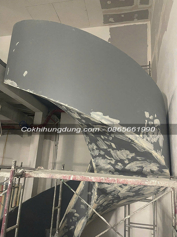 mẫu cầu thang xoắn ốc đẹp ms24
