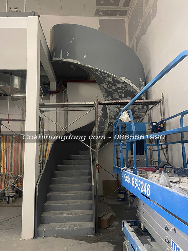 mẫu cầu thang xoắn ốc đẹp ms23