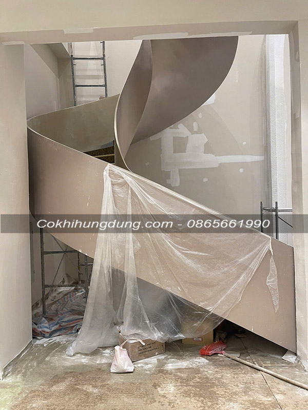 mẫu cầu thang xoắn ốc đẹp ms31
