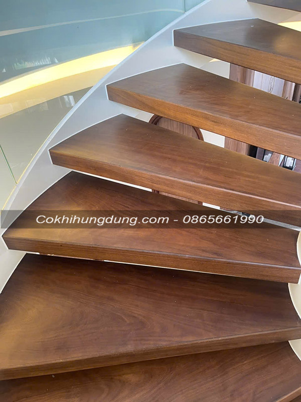 mẫu cầu thang xoắn ốc MS51