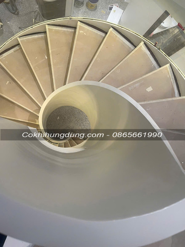 mẫu cầu thang xoắn ốc MS31