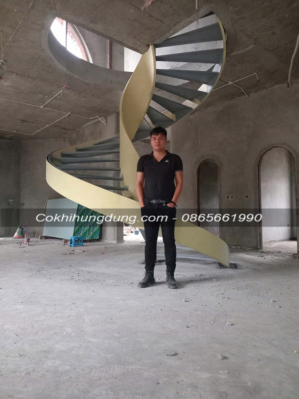 mẫu cầu thang xoắn ốc MS27