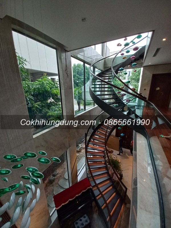 Cầu thang xoắn - làn sóng thiết kế nội thất sang trọng tiện nghi cho không gian nhà Việt